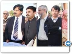 Mr. Shamail Ahmad Khawaja, Commissioner, Gujranwala Division/ Chairman BOT / BOG QDPS  - inspecting various sites for DPS Wazirabad (08 Dec, 2014)